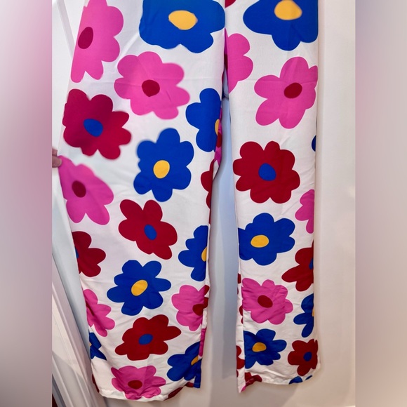 Glamorous Floral Open Back Jumpsuit - Picture 4 of 8